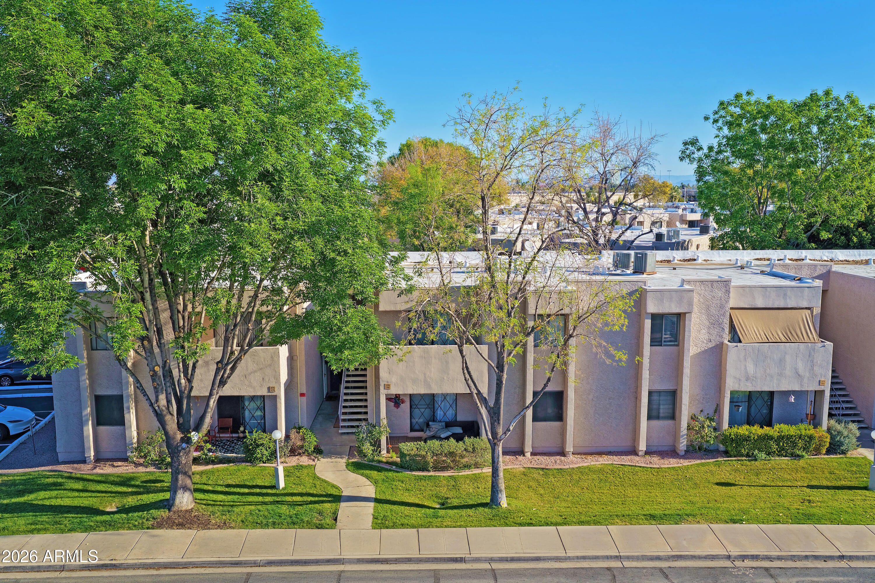 1920 W LINDNER Avenue 175