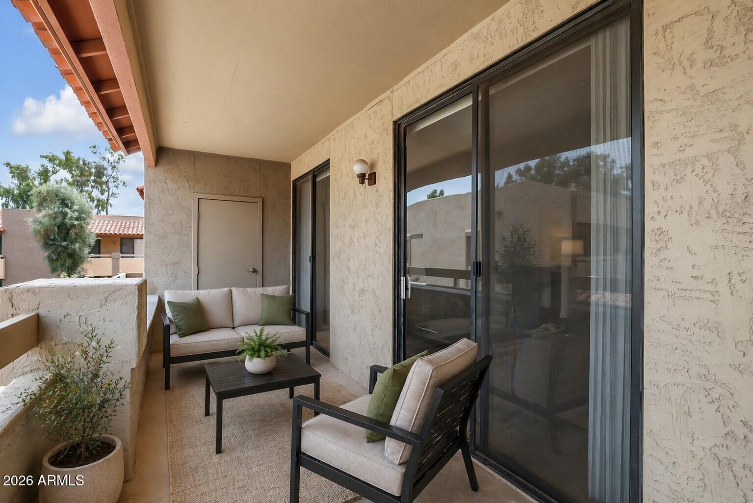 1125 E BROADWAY Road 225