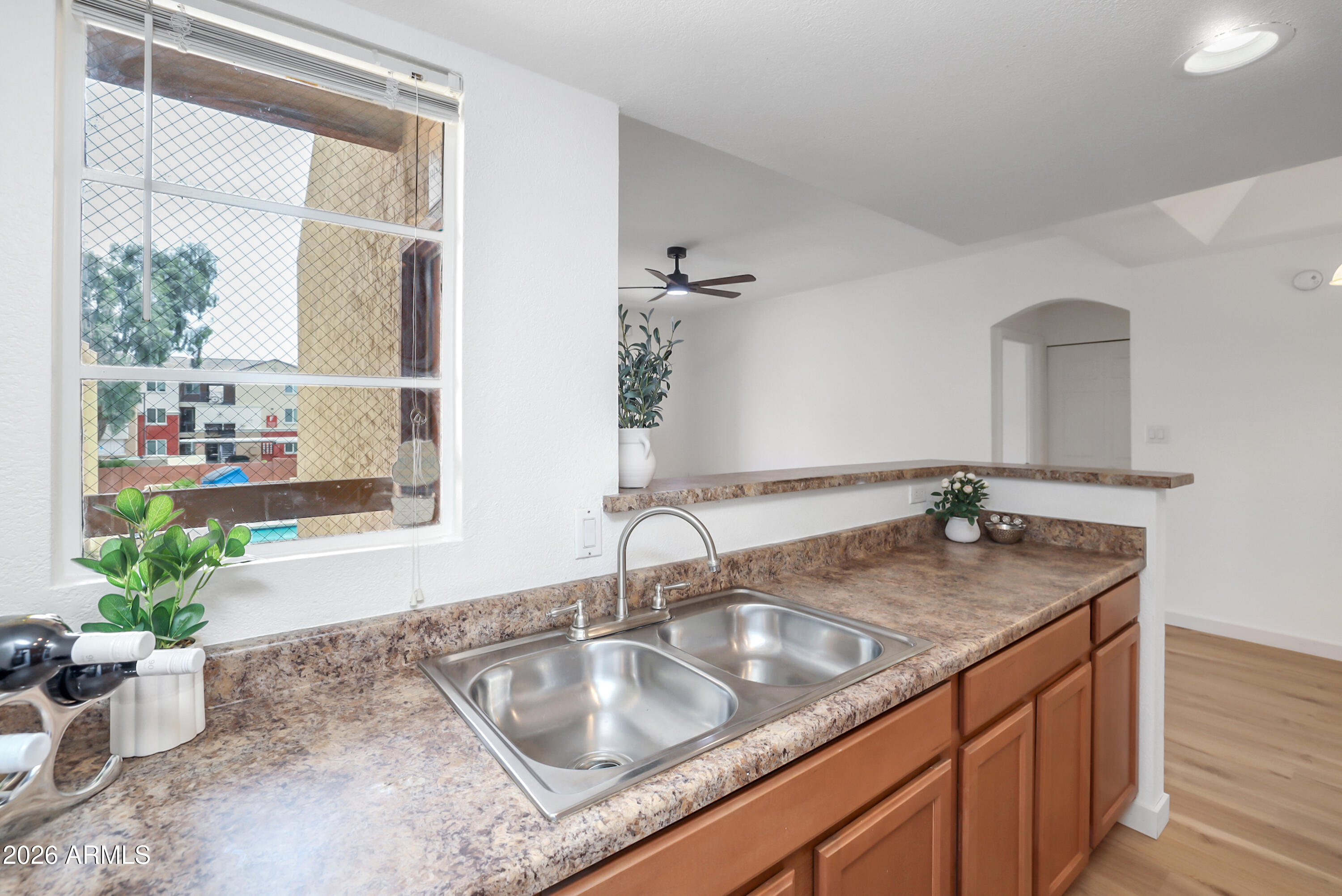 1125 E BROADWAY Road 225