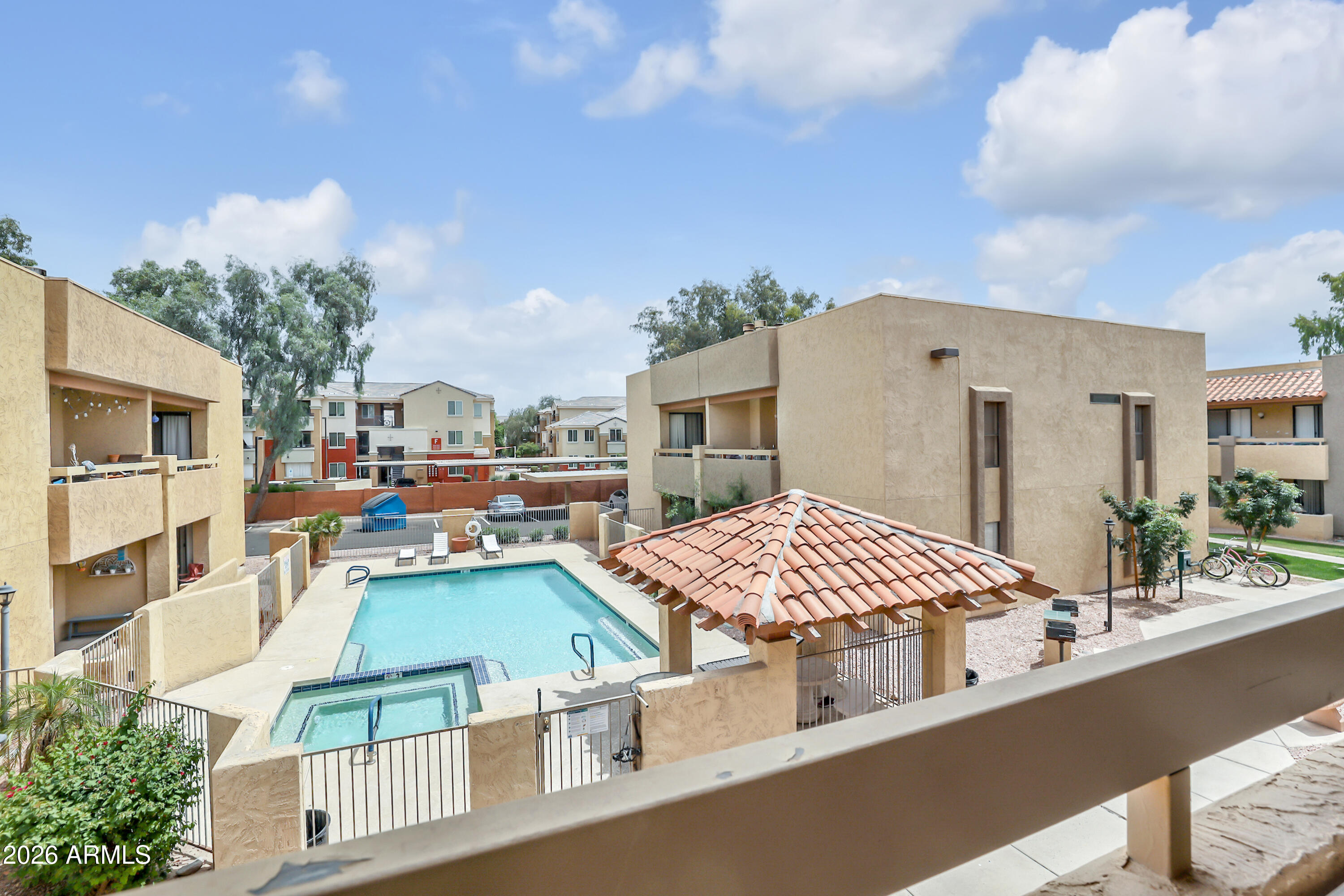 1125 E BROADWAY Road 225