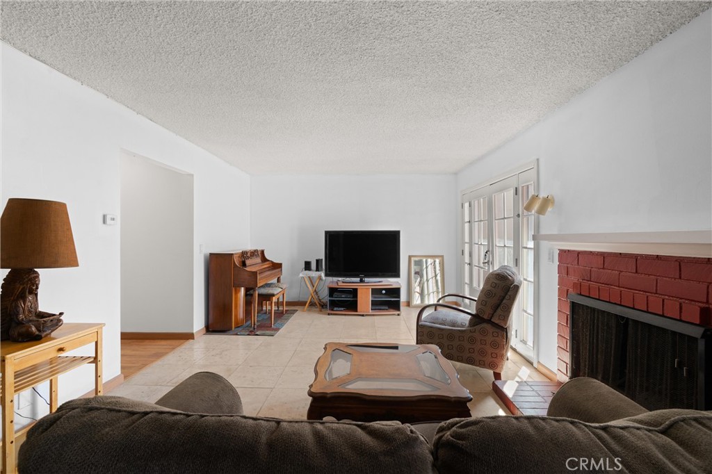 8225 Deerfield Drive