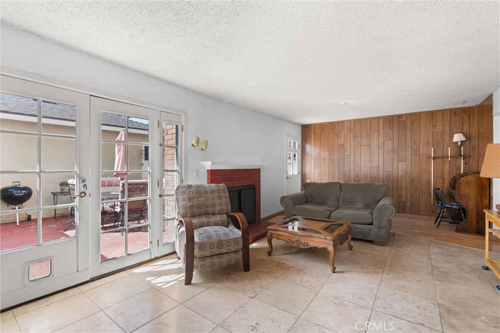 8225 Deerfield Drive