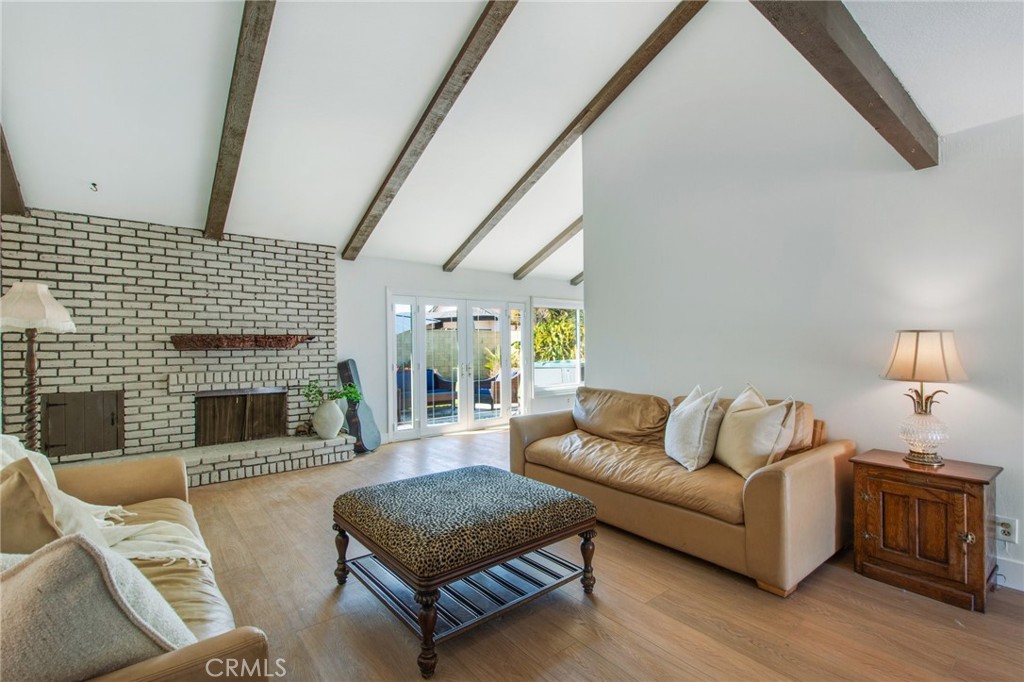 21041 Strathmoor Lane