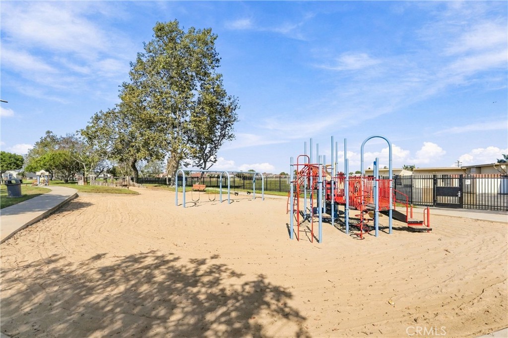 8641 Salt Lake Drive
