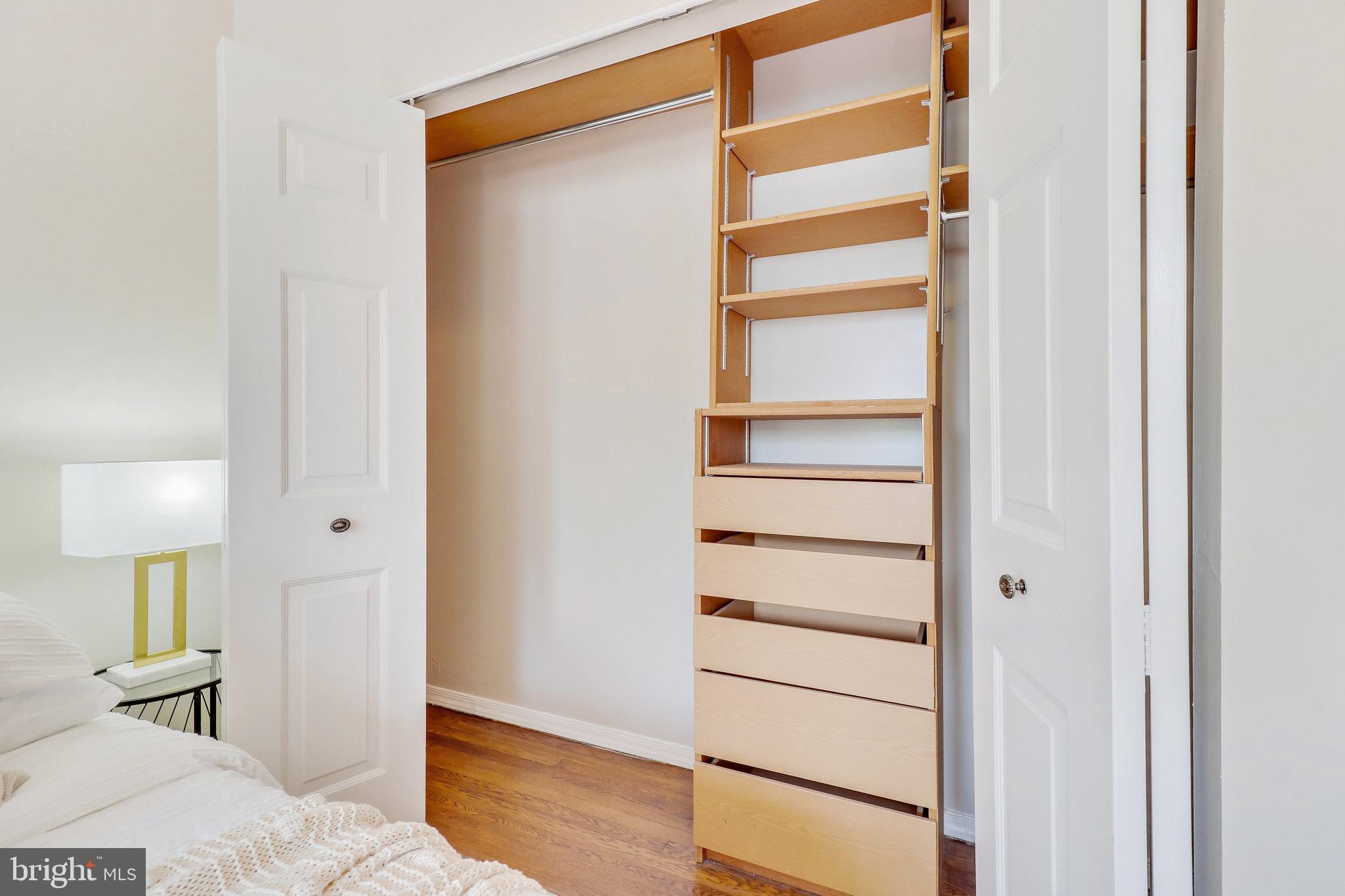 4701 Connecticut AVENUE NW Unit: 105