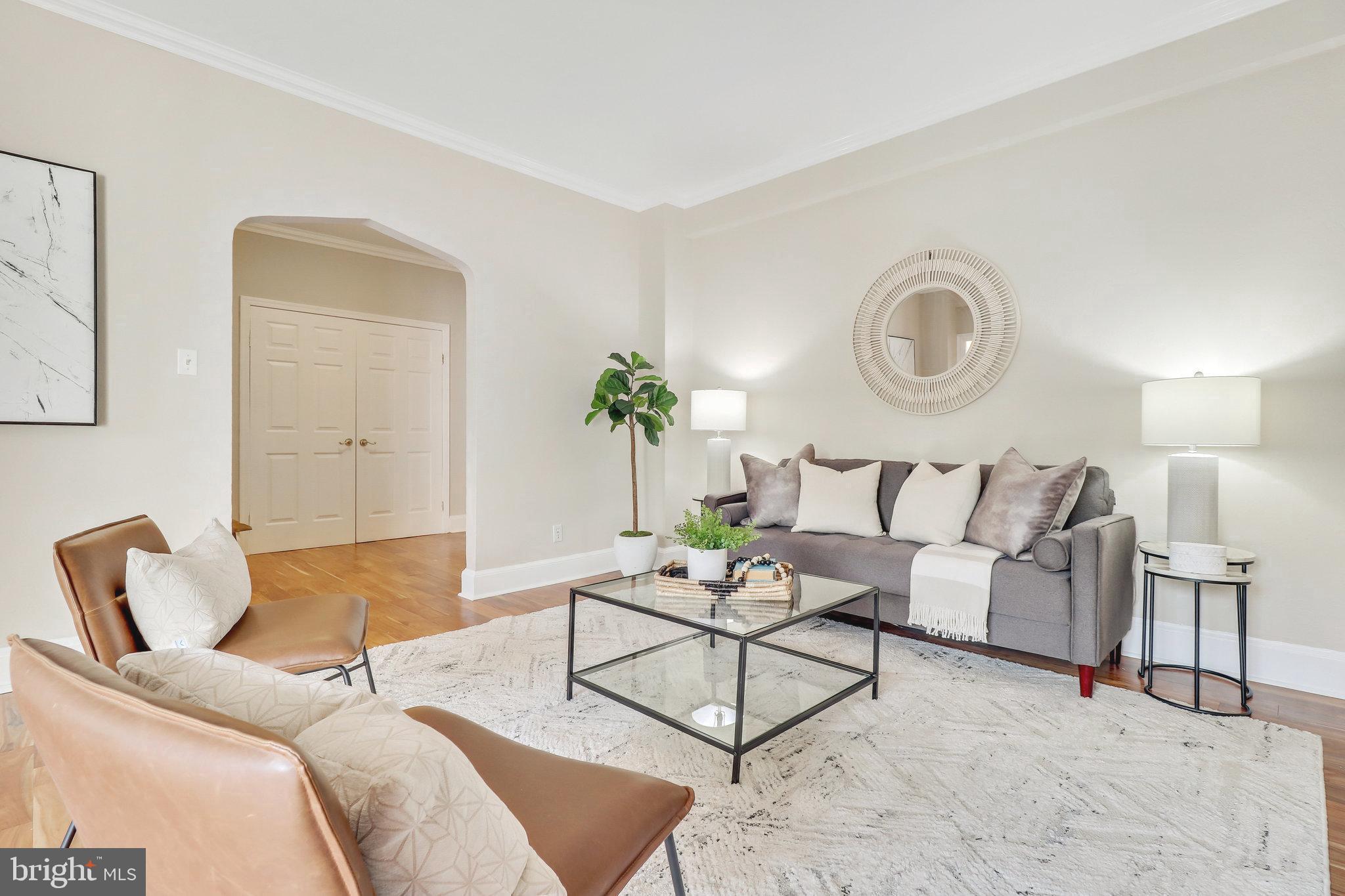 4701 Connecticut AVENUE NW Unit: 105