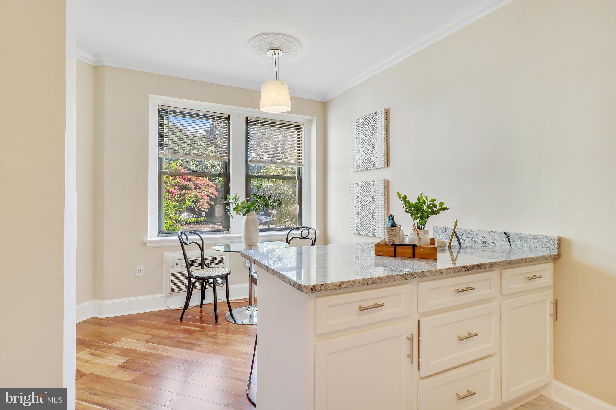 4701 Connecticut AVENUE NW Unit: 105