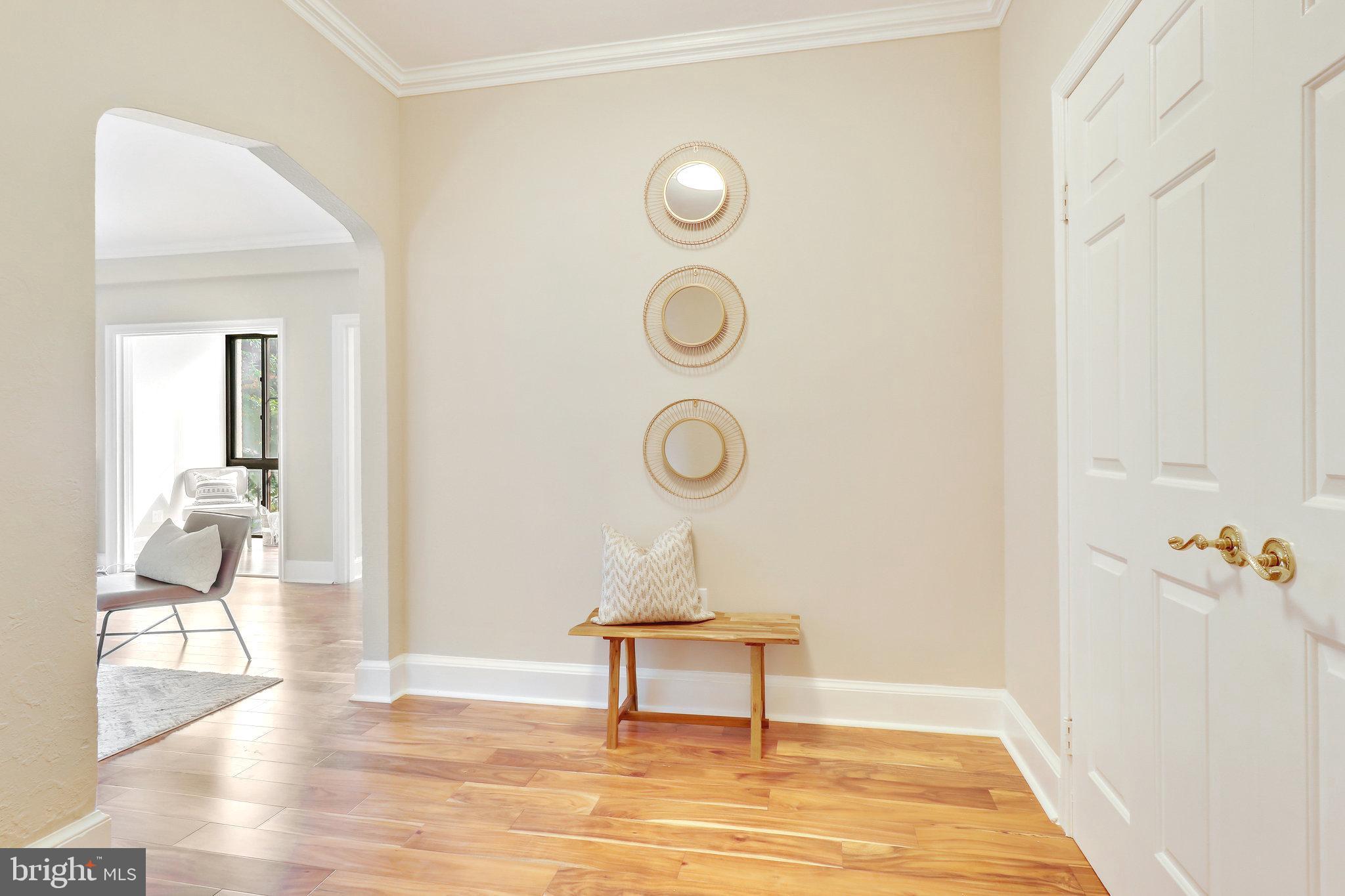 4701 Connecticut AVENUE NW Unit: 105