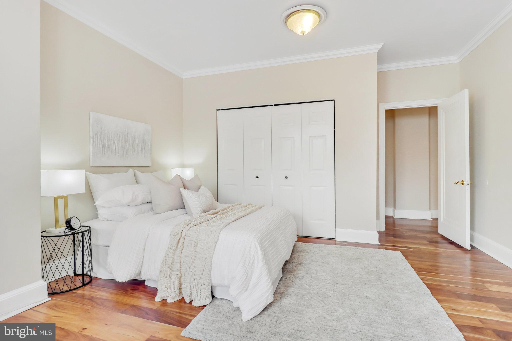 4701 Connecticut AVENUE NW Unit: 105