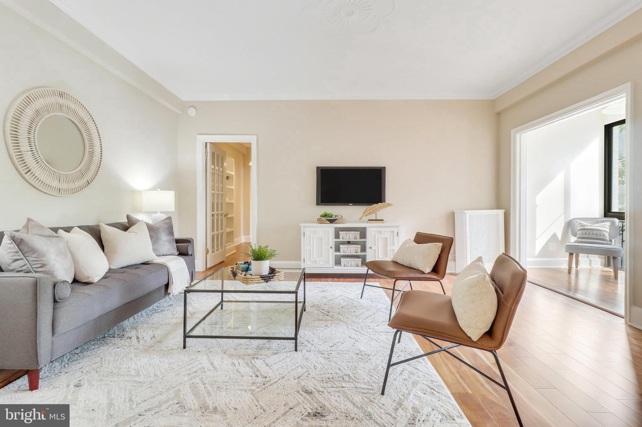 4701 Connecticut AVENUE NW Unit: 105