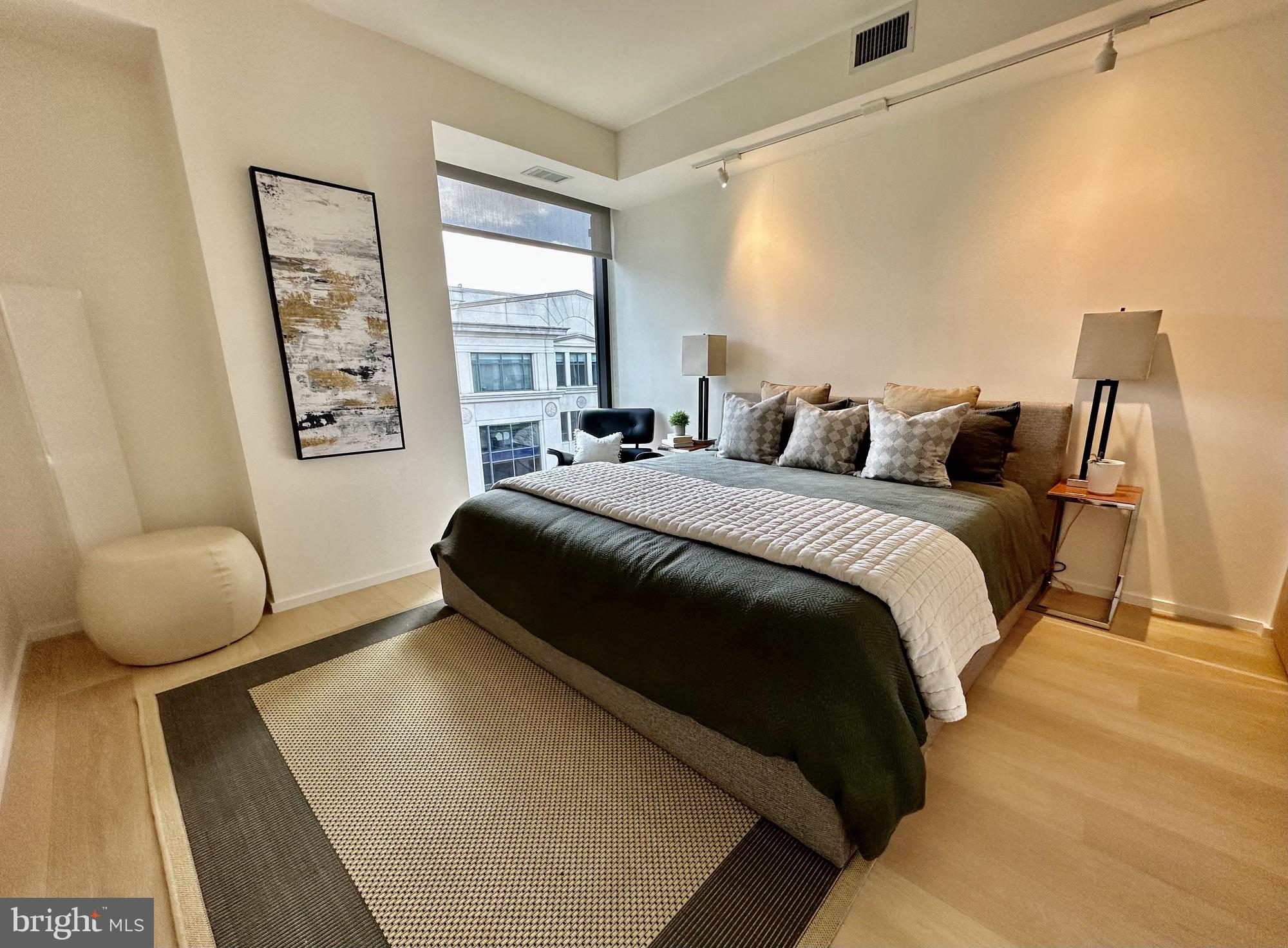 920 I STREET NW Unit: 1010