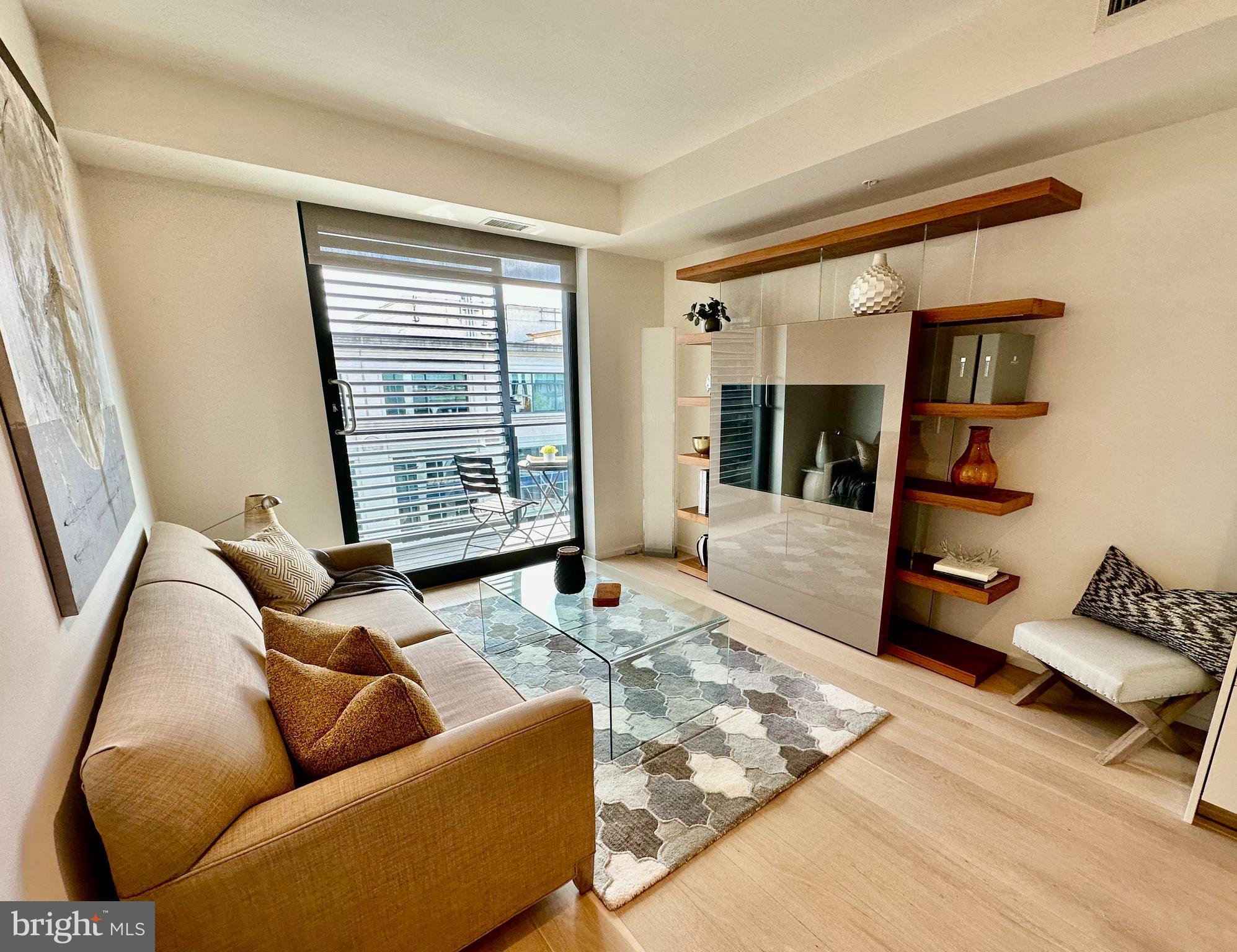 920 I STREET NW Unit: 1010