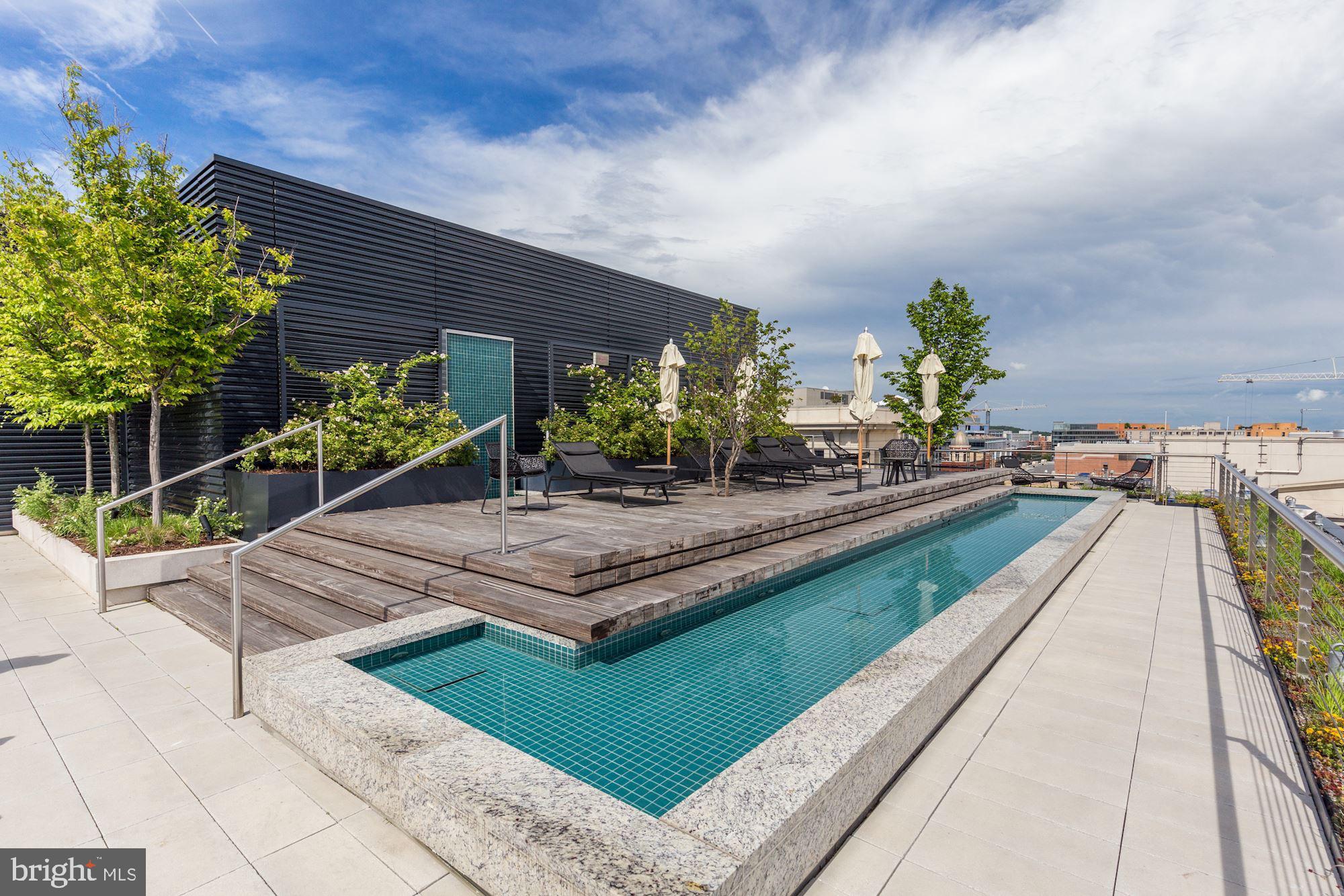 920 I STREET NW Unit: 1010