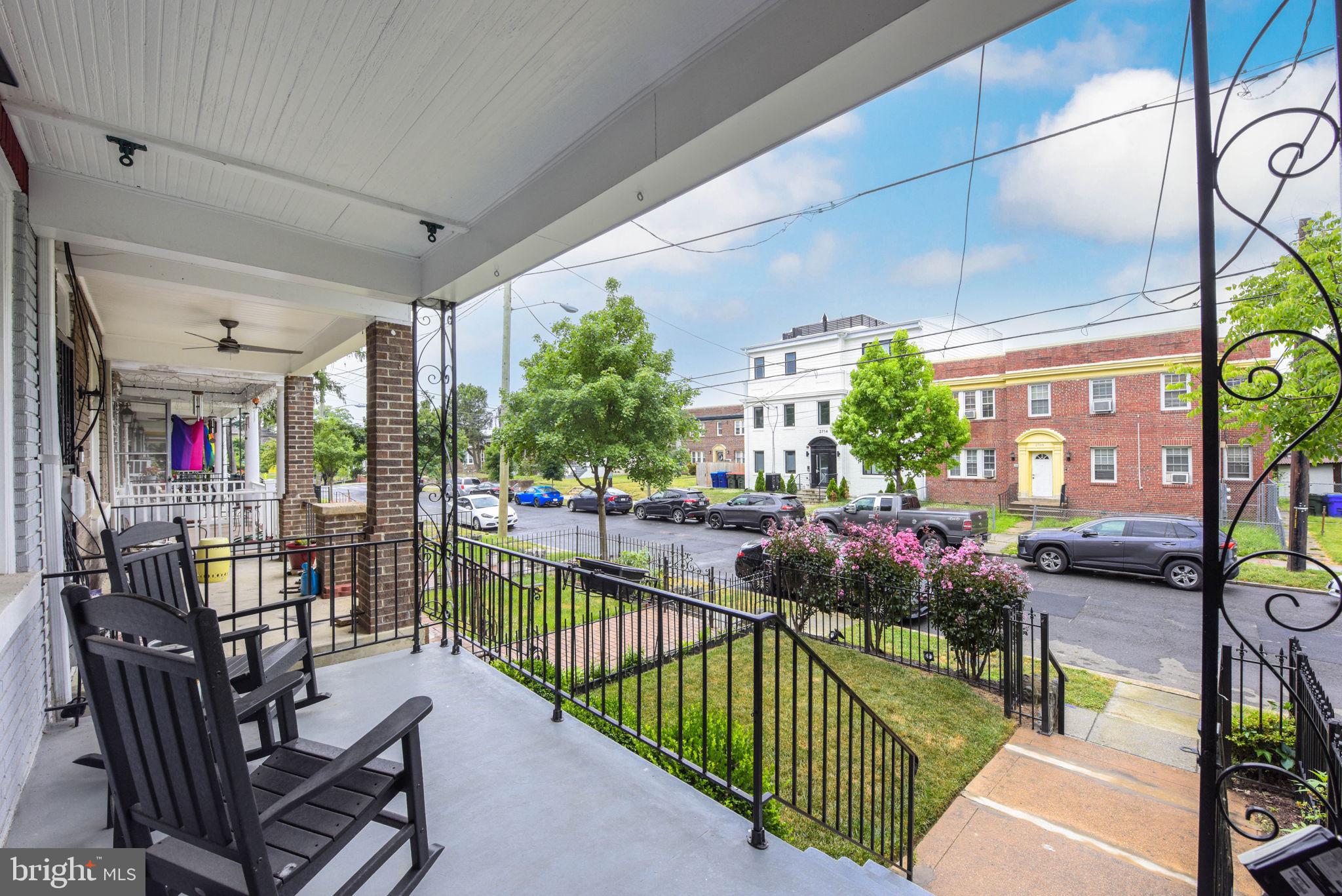 2725 6th STREET NE
