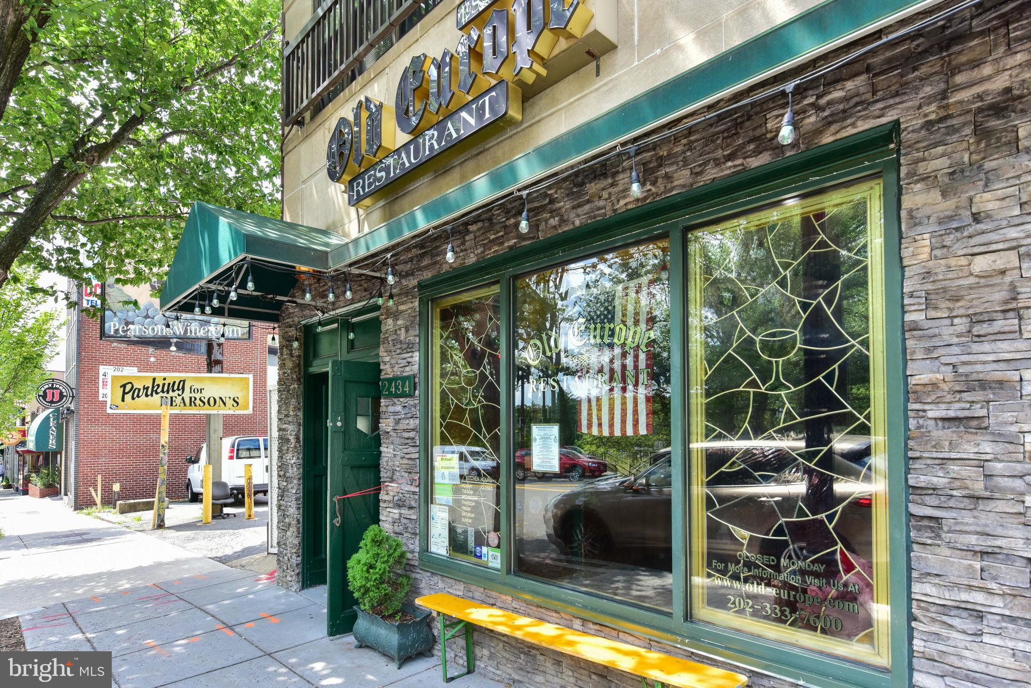 2400 41st STREET NW Unit: 210