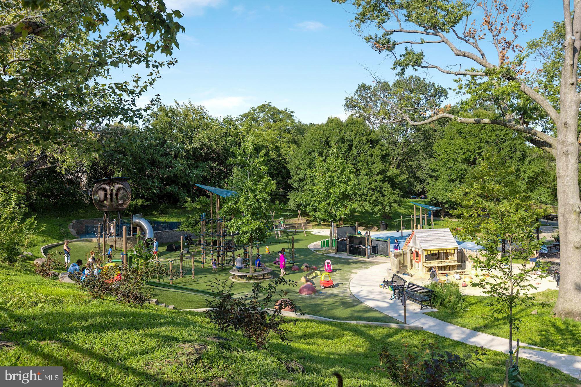 2400 41st STREET NW Unit: 210