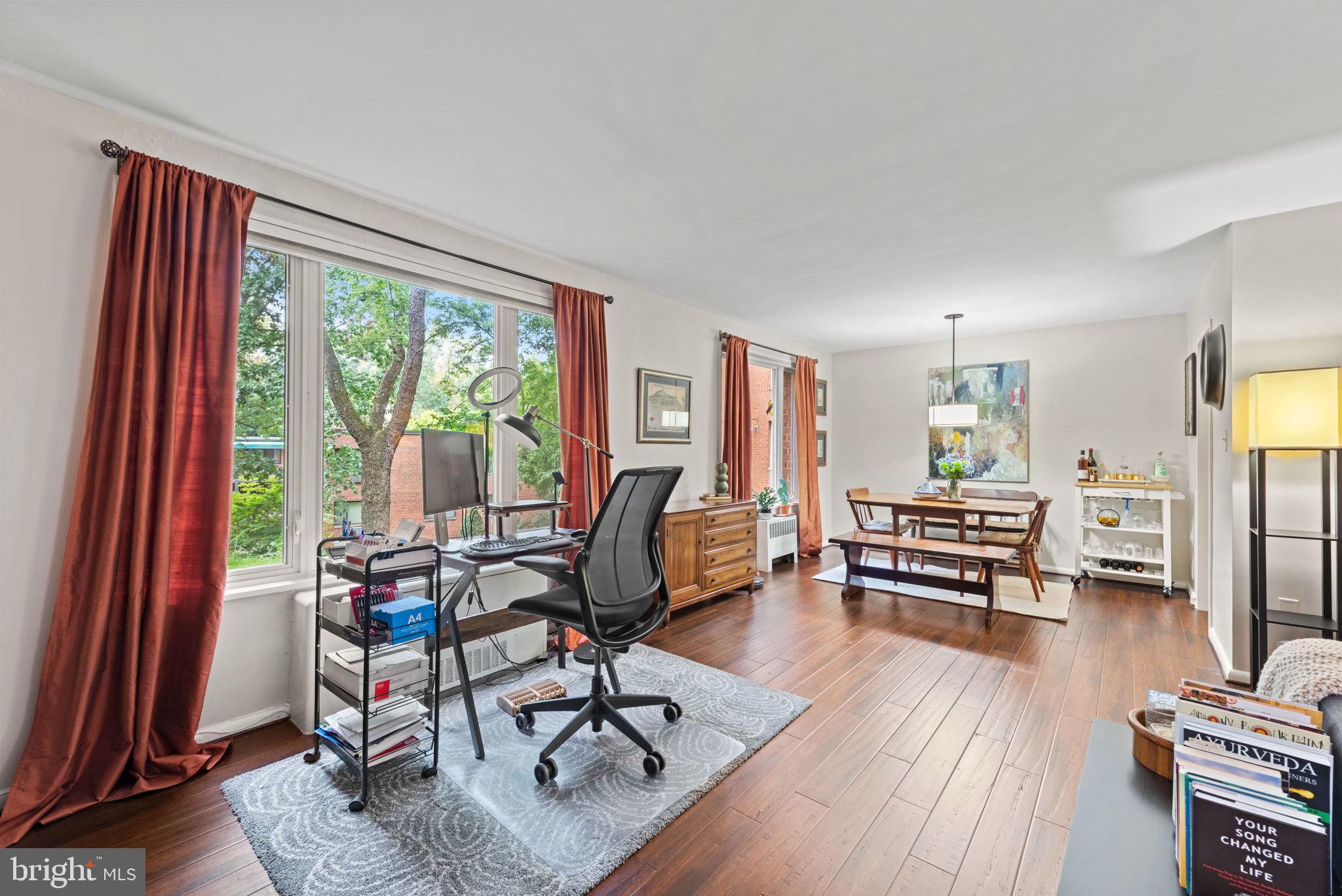 2400 41st STREET NW Unit: 210