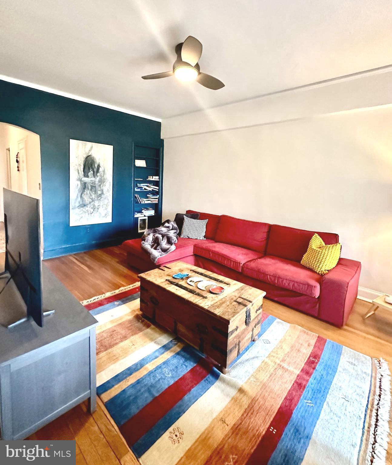 2032-2040-2040 Belmont Rd NW #407