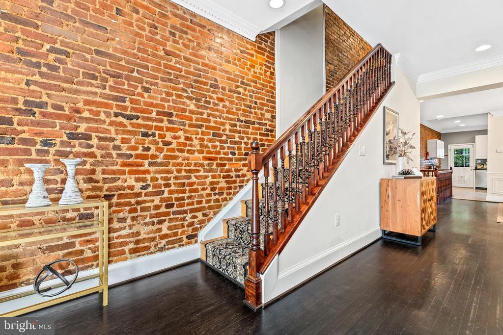 1622 6th St NW