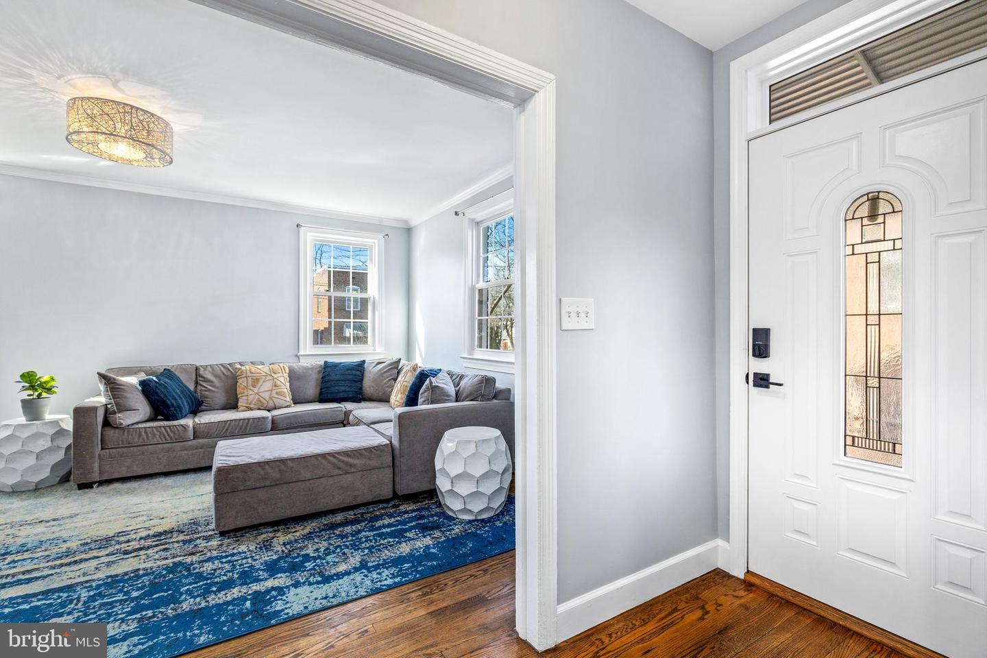 125 46th Pl NE