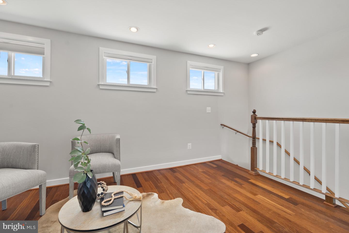 1402 Decatur St NW