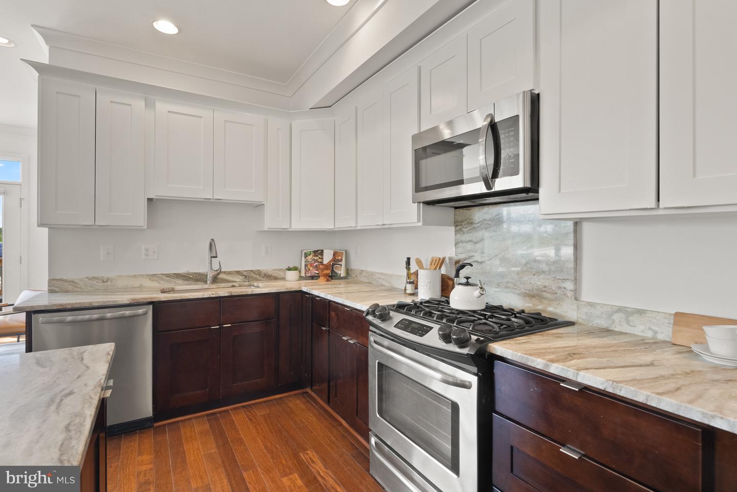 1402 Decatur St NW