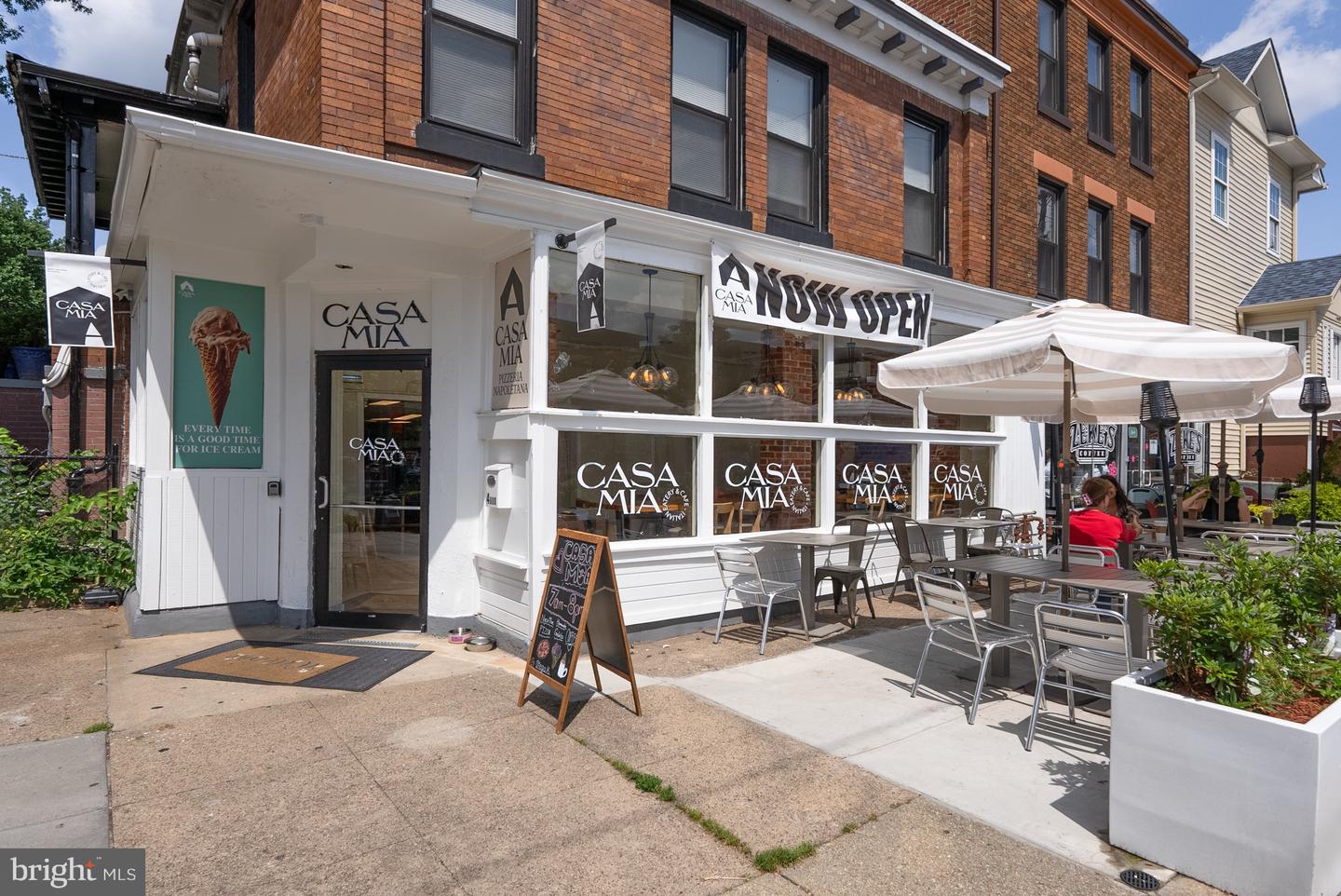 1402 Decatur St NW