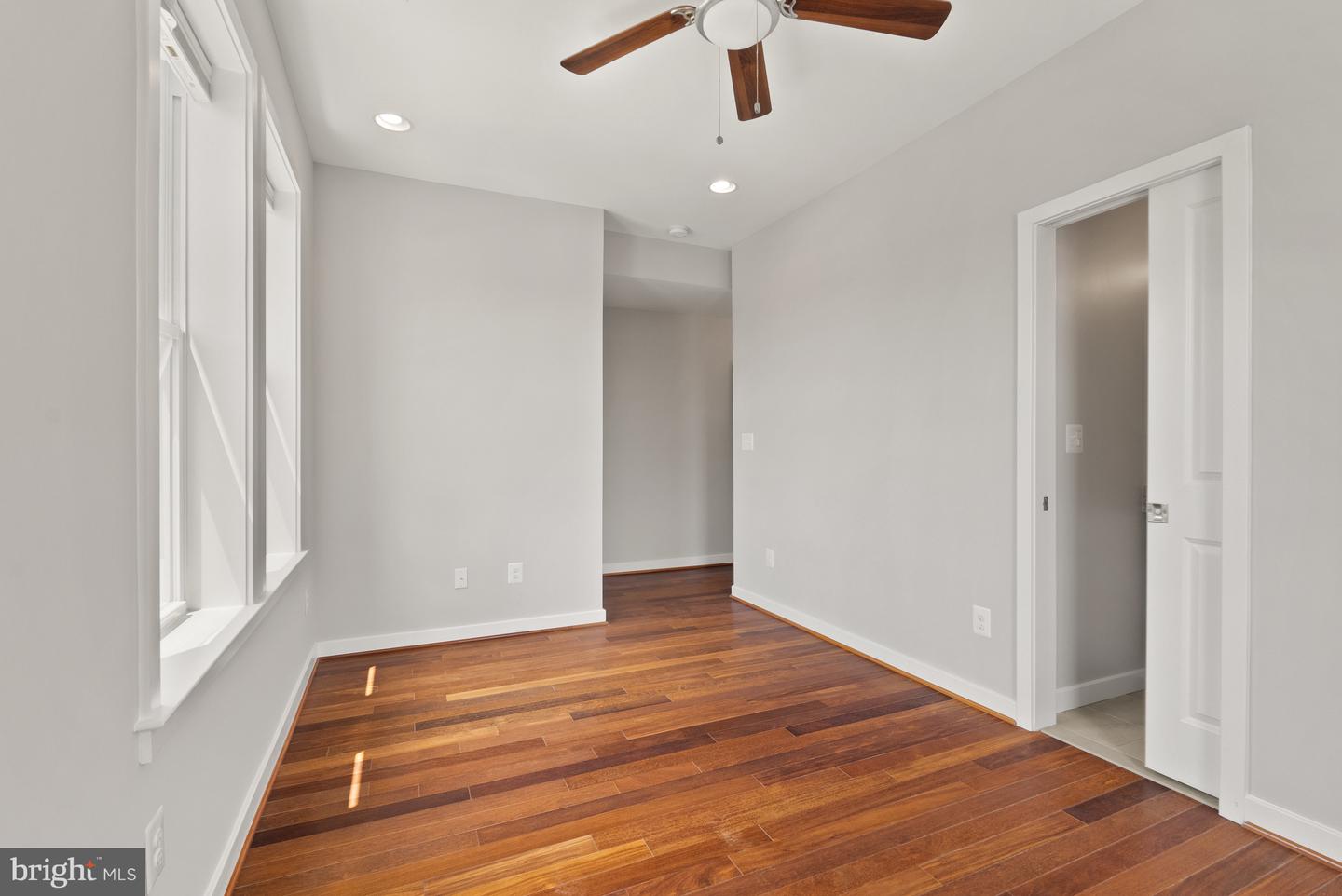 1402 Decatur St NW