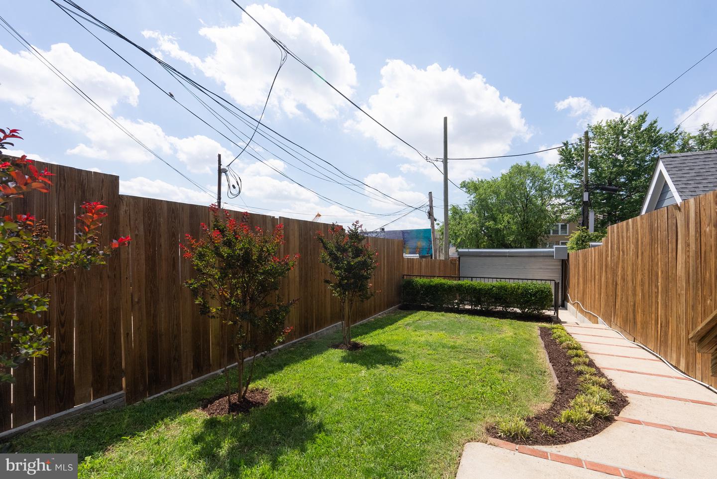 1402 Decatur St NW