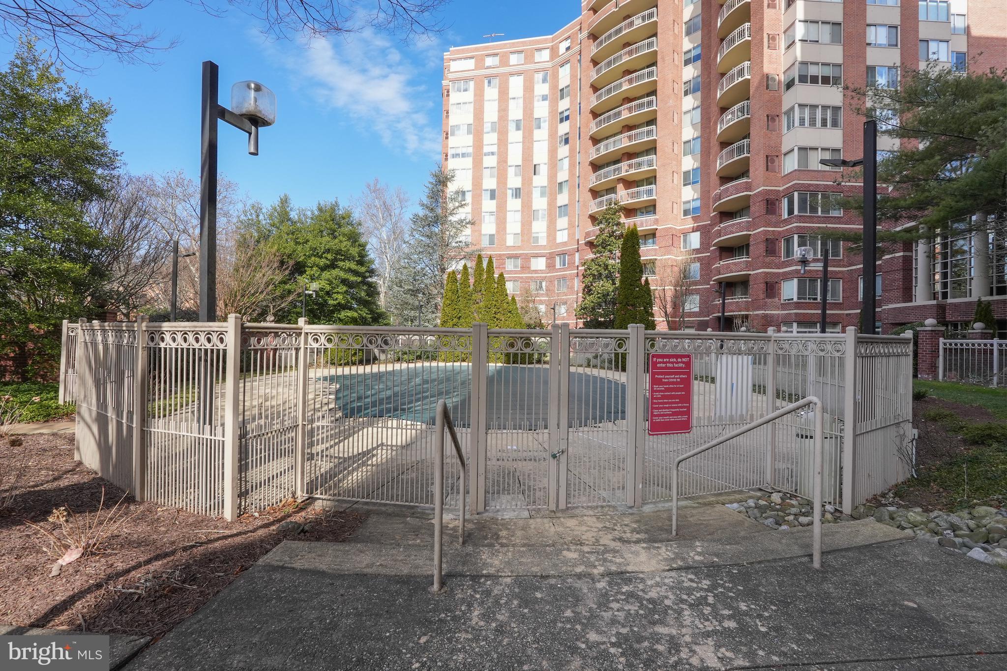 5800 Nicholson Ln #1-1101