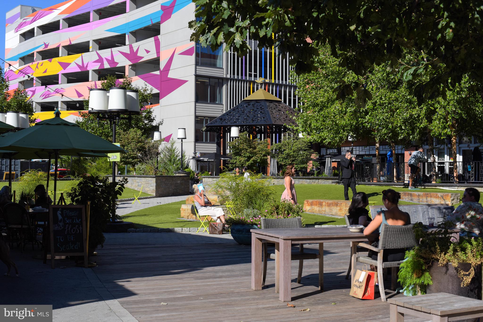 5800 Nicholson Ln #1-1101