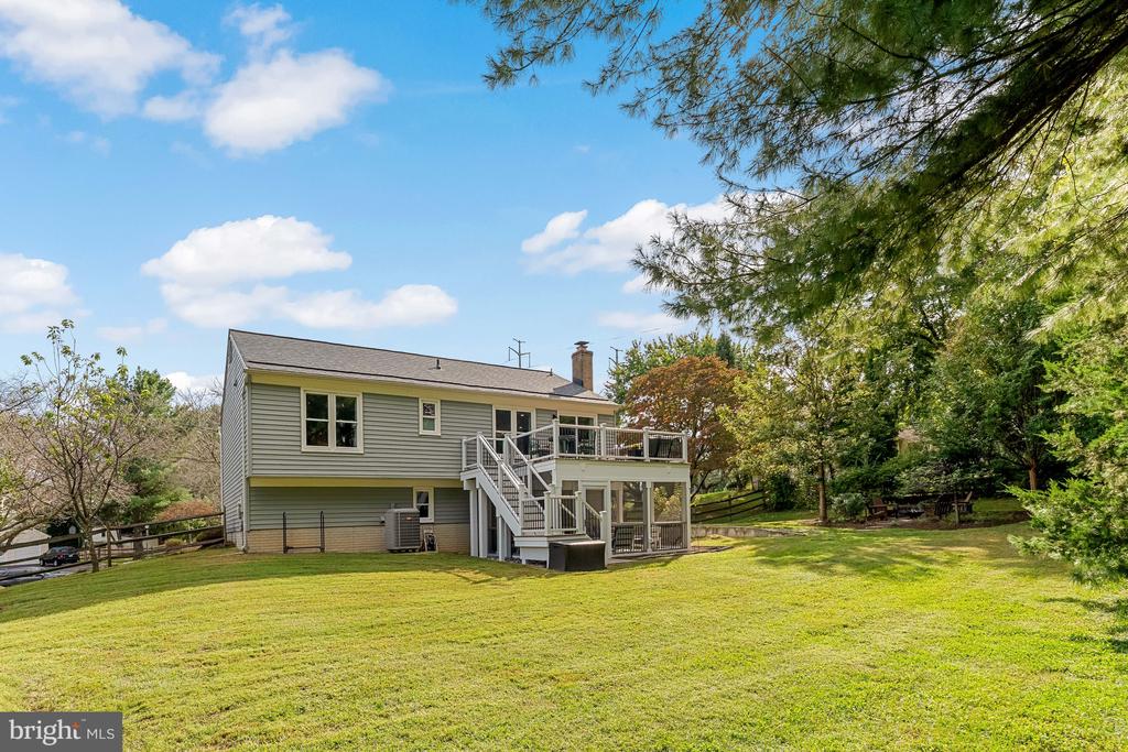 12205 HORSE CENTER ROAD