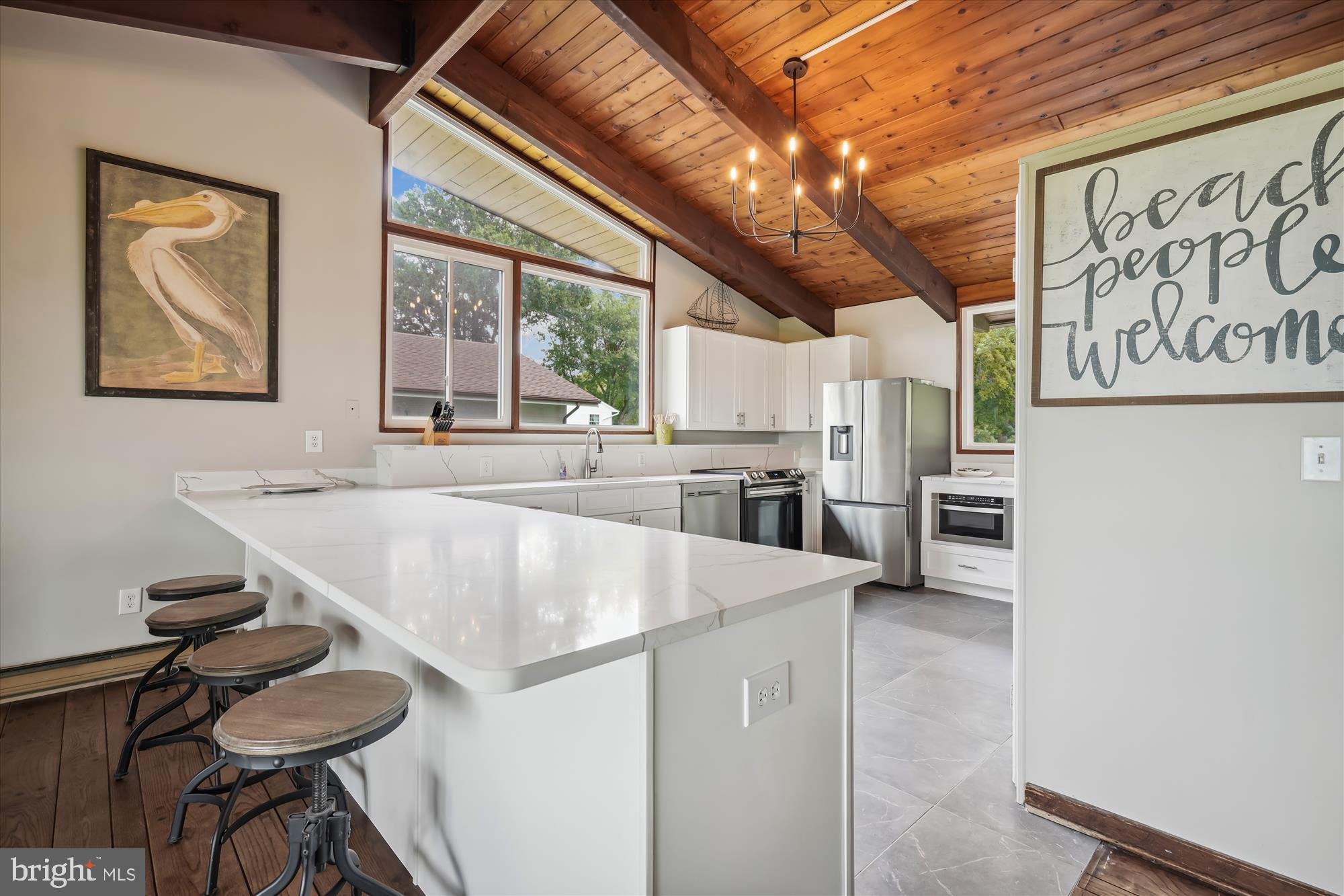416 Beachside DRIVE
