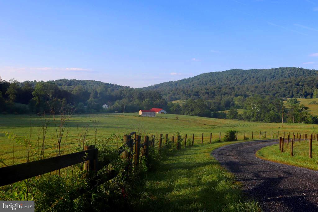 1901 MISTY MEADOWS LANE