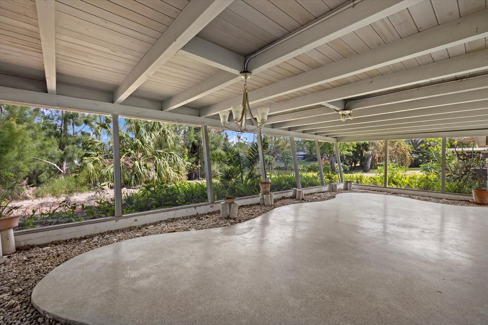 3466 TANGLEWOOD DR