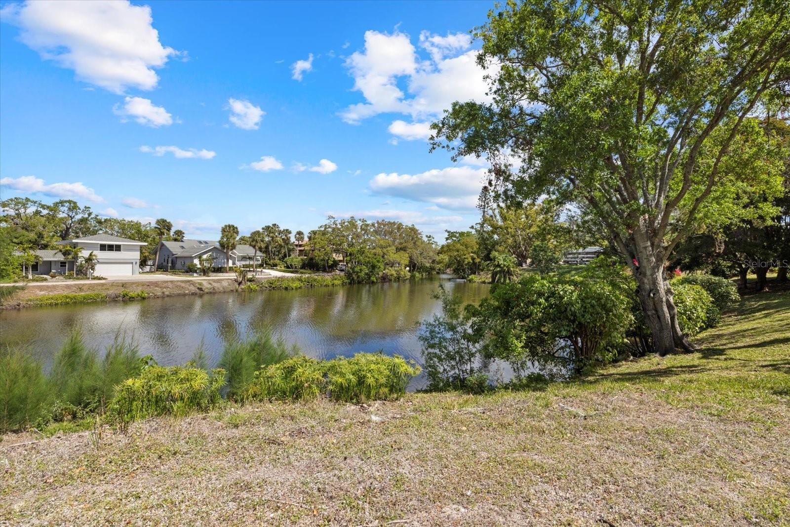 3466 TANGLEWOOD DR