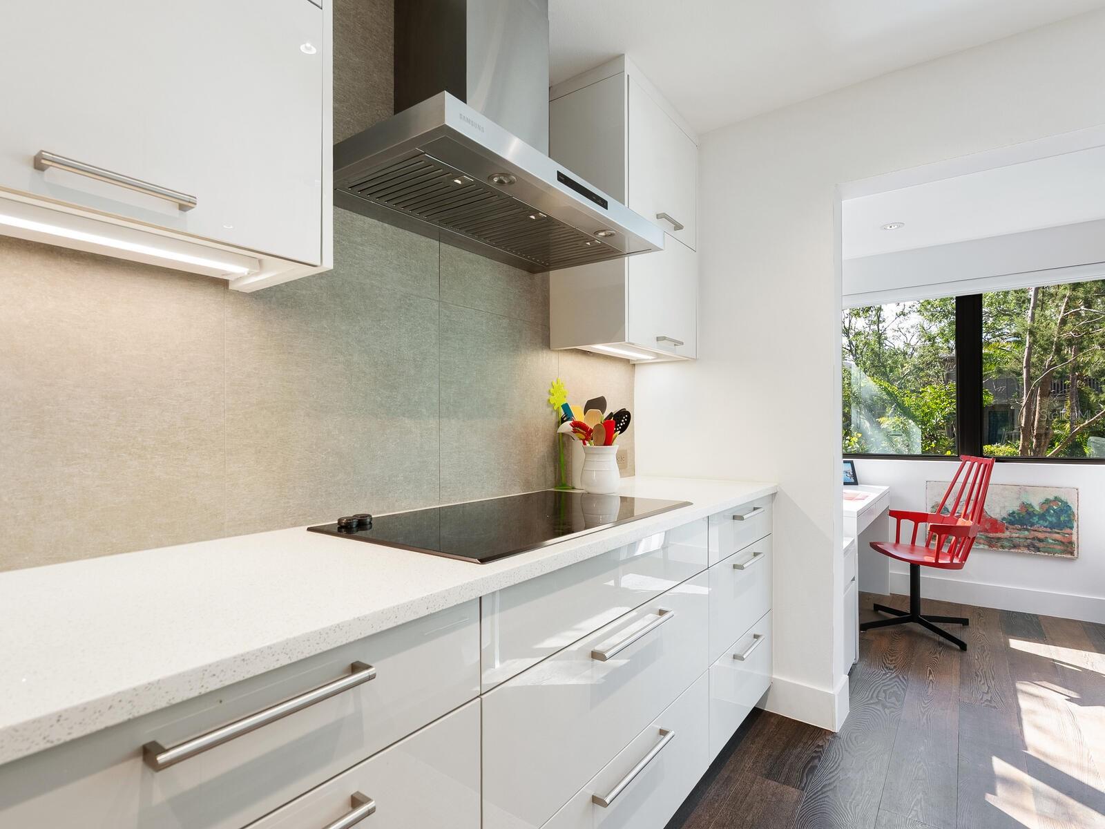 1493 LANDINGS LAKE DR #32