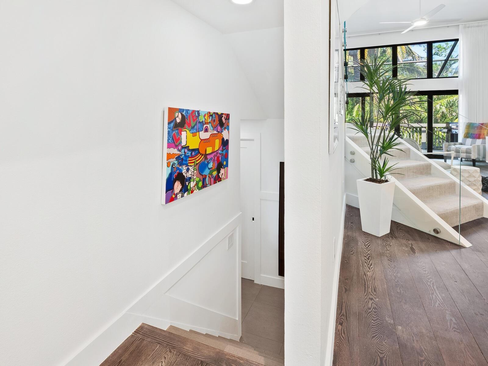 1493 LANDINGS LAKE DR #32