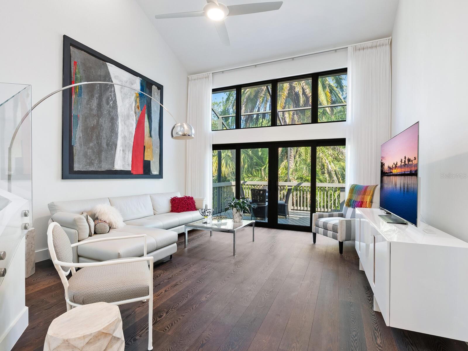 1493 LANDINGS LAKE DR #32