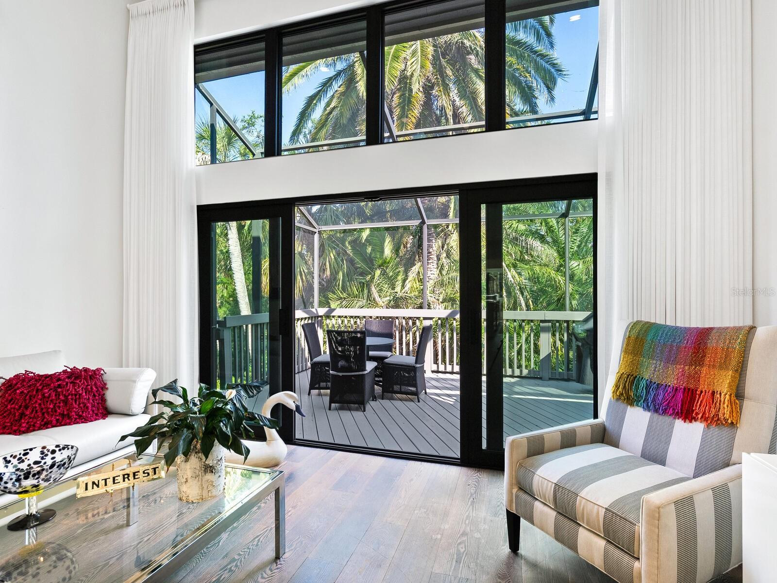 1493 LANDINGS LAKE DR #32