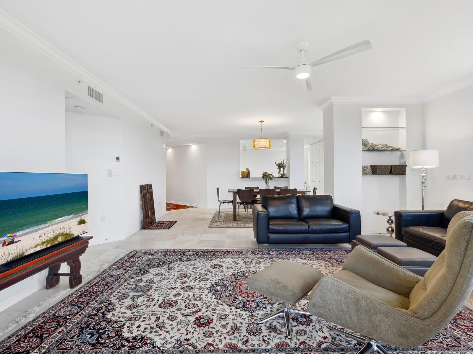 5430 EAGLES POINT CIR #101