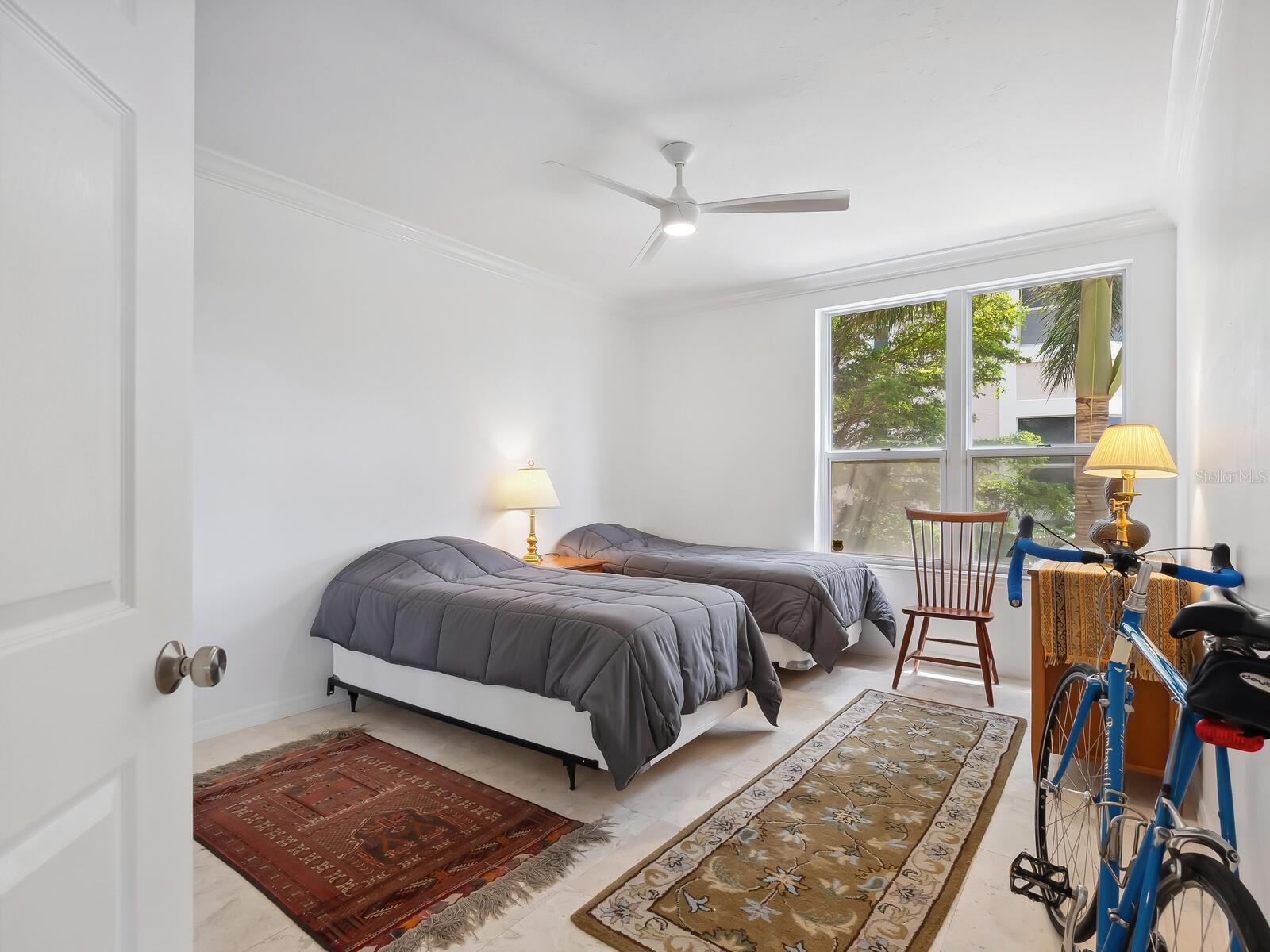 5430 EAGLES POINT CIR #101