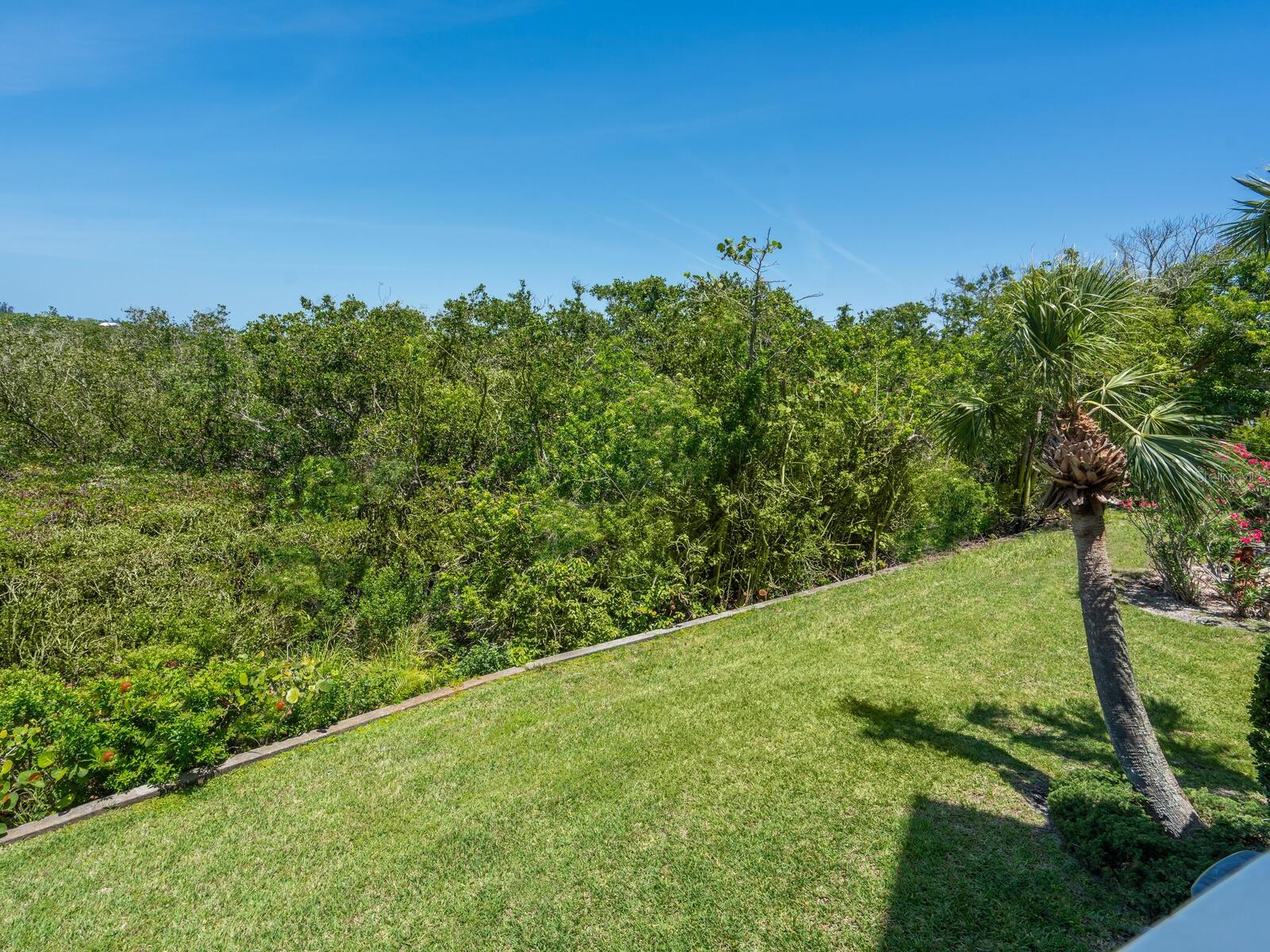 5420 EAGLES POINT CIR #106