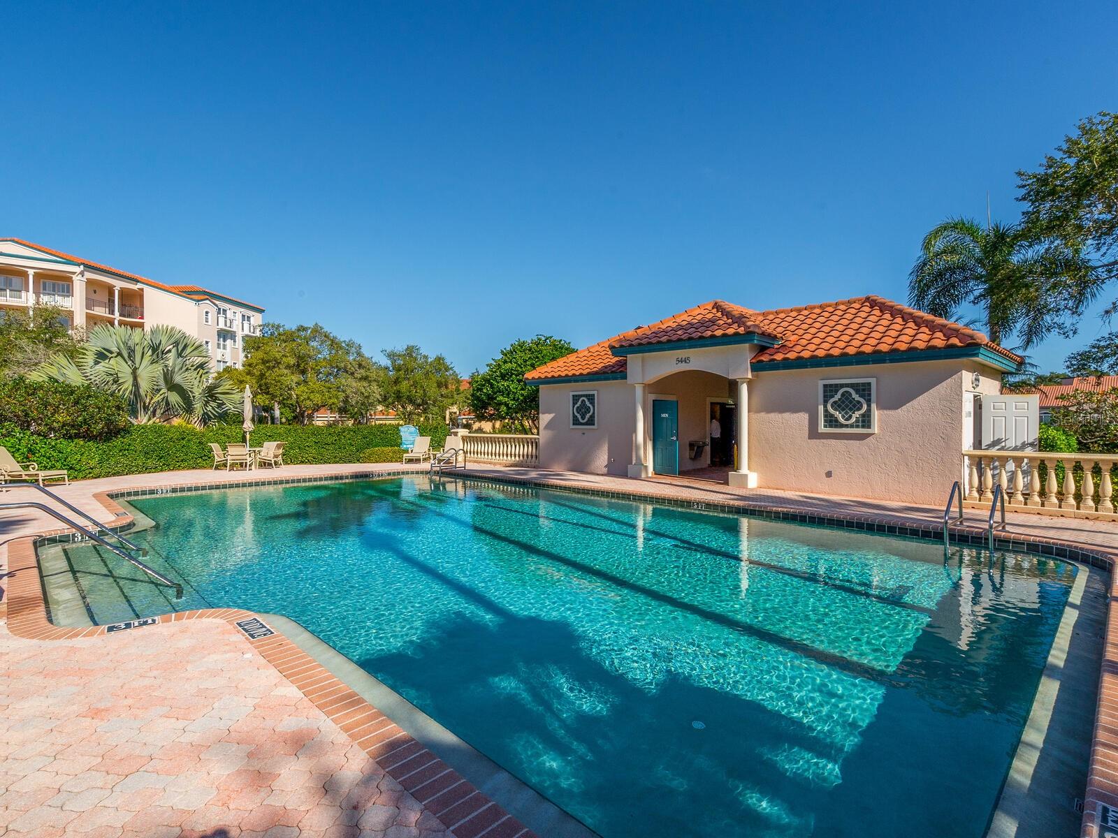 5420 EAGLES POINT CIR #106