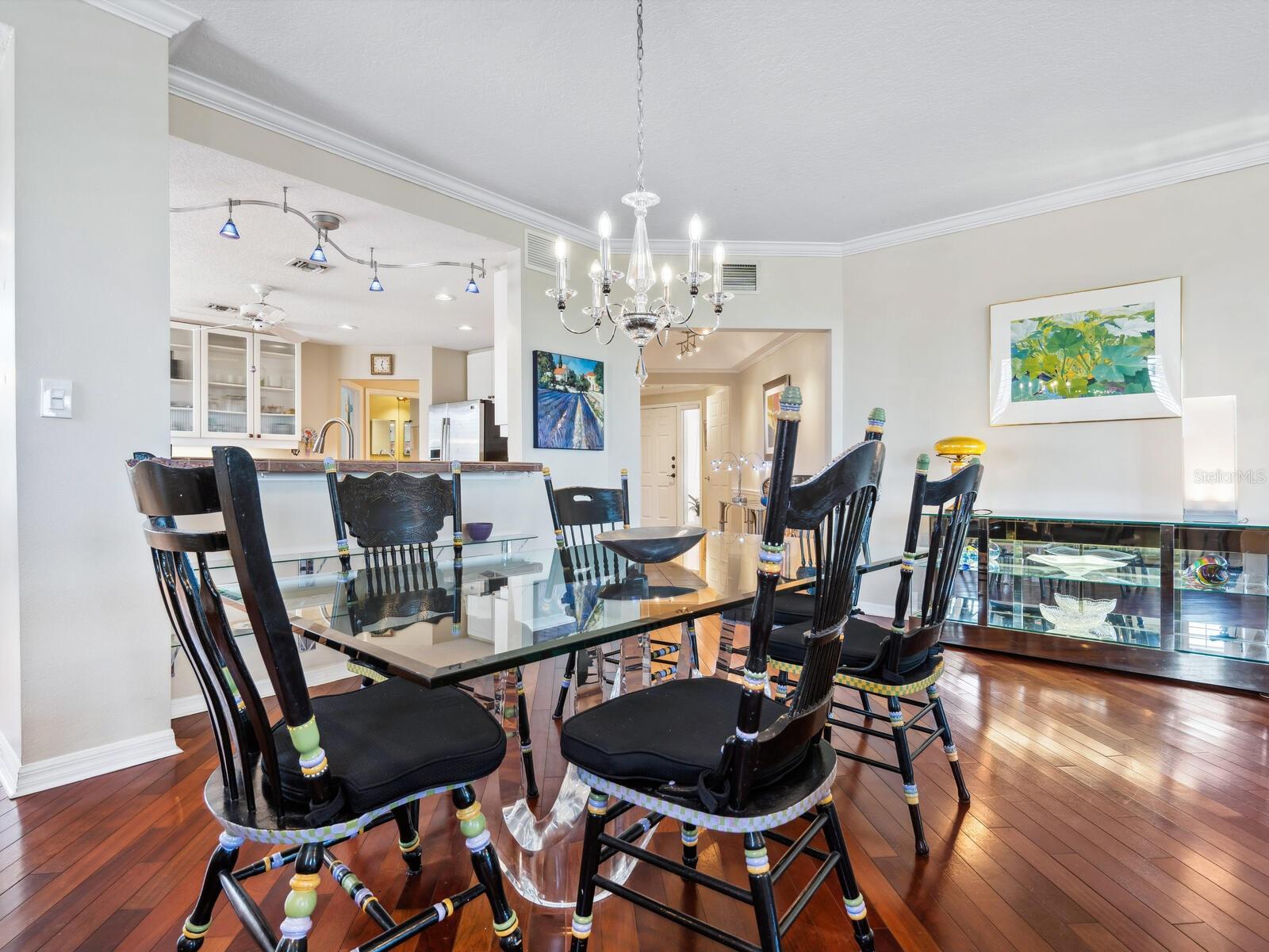 5420 EAGLES POINT CIR #106