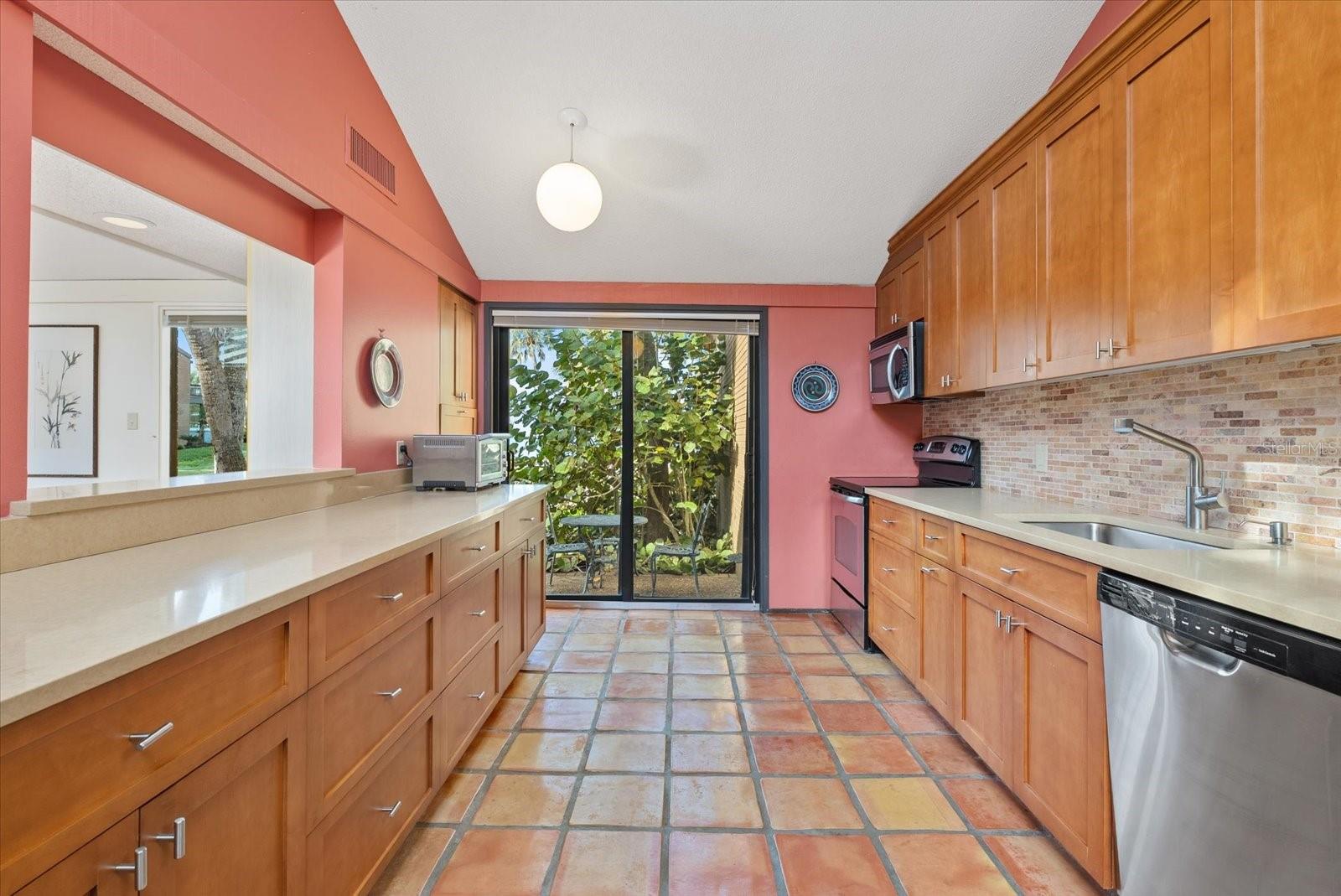 35 SANDY COVE RD #2A