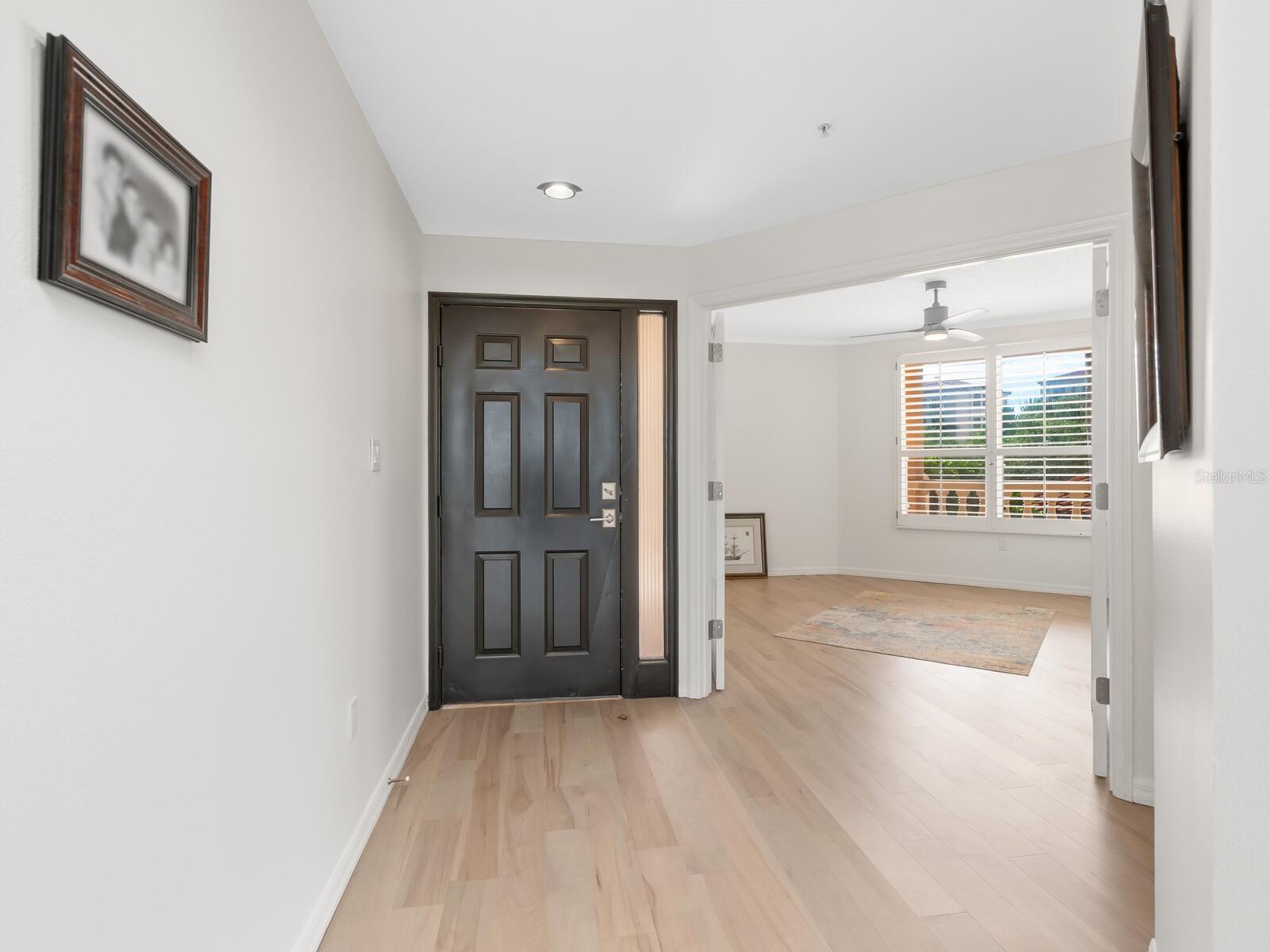 5420 EAGLES POINT CIR #105