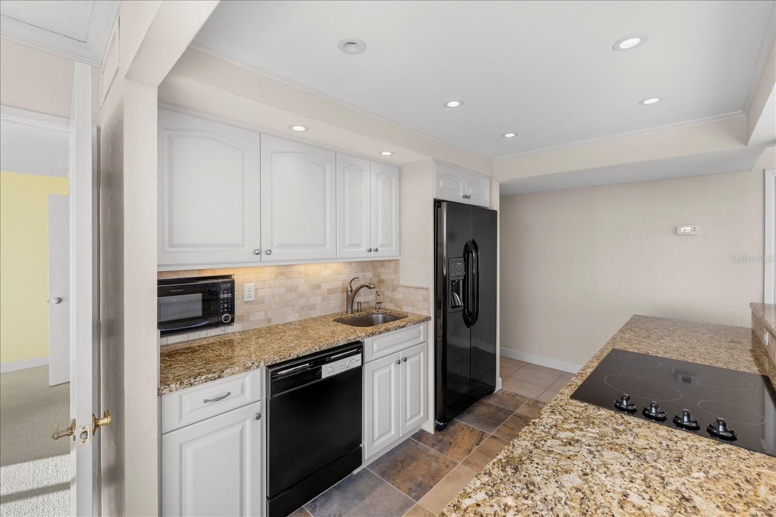 5400 OCEAN BLVD #6-4