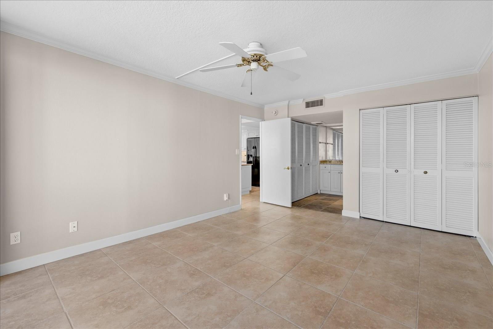 5400 OCEAN BLVD #6-4