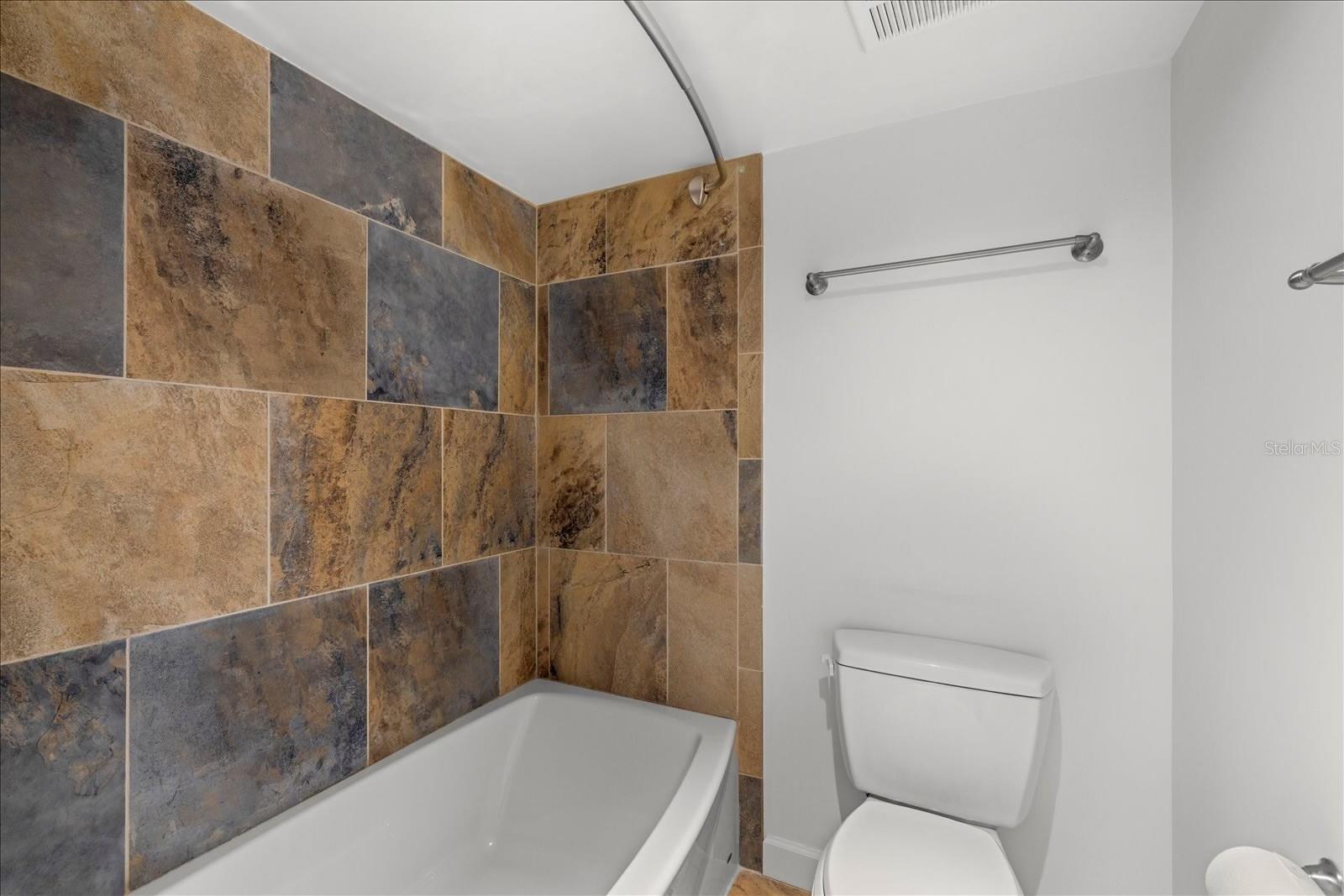 5400 OCEAN BLVD #6-4